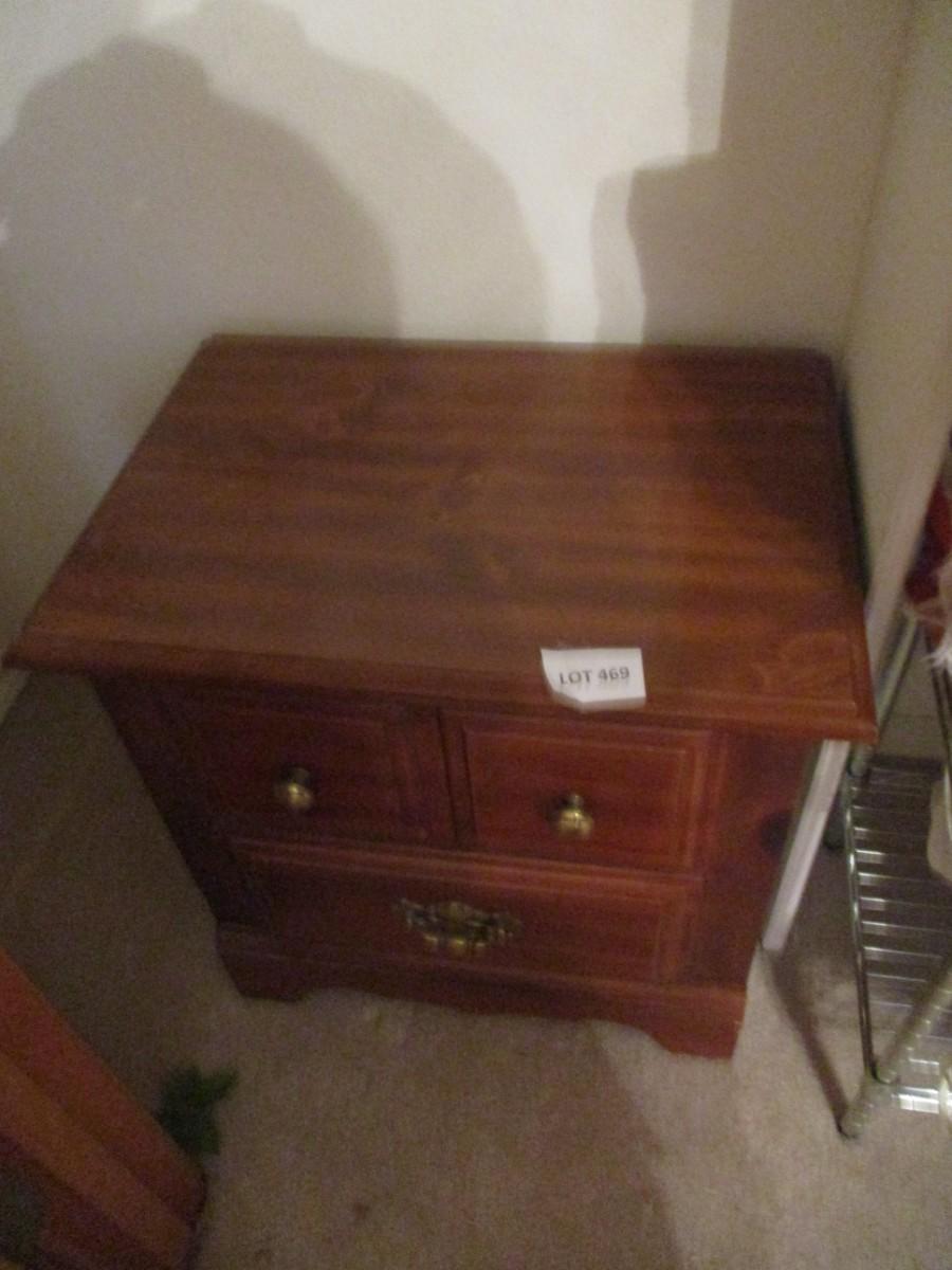 Broyhill Nightstand