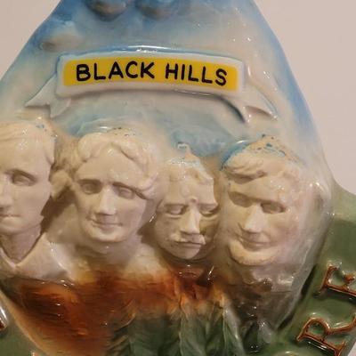 Lot 43: Vintage Jim Beam Bottle - Mt. Rushmore - Black Hills, South Dakota