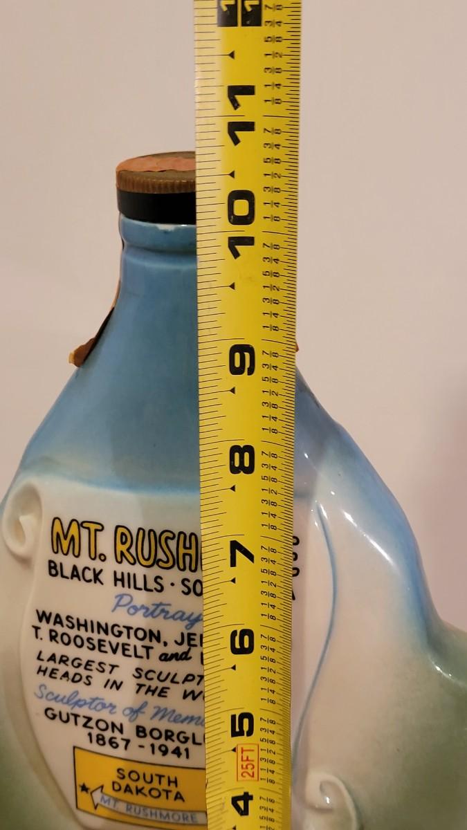 Lot 43 Vintage Jim Beam Bottle Mt. Rushmore Black Hills, South