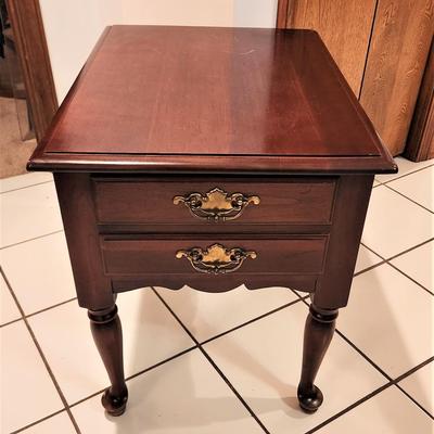 Lot #47  Queen Anne Style Side/Lamp Table