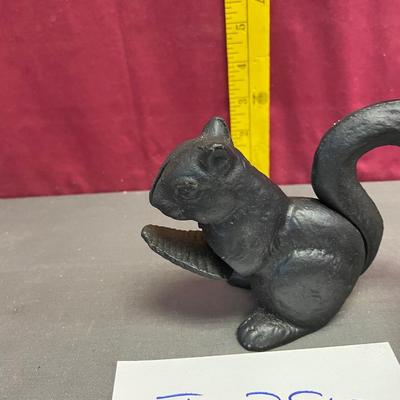 Vintage squirrel nut cracker-cast iron