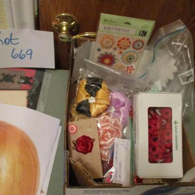 Scrapbook/Craft-- Flowers/Stickers