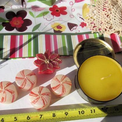 Christmas Tea Lite Candles, Nice Scented Candle in Tin, Decorative Bag, Fancy Doiley