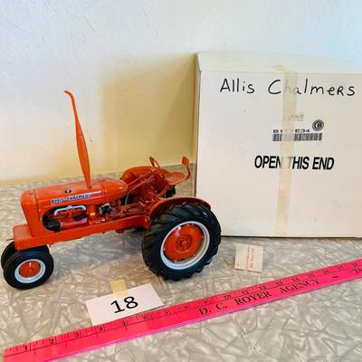 Allis-Chalmers WC Tractor NIB