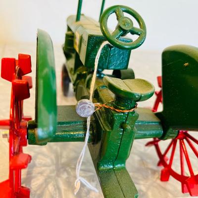 Oliver Diesel Tractor Steel Wheel model