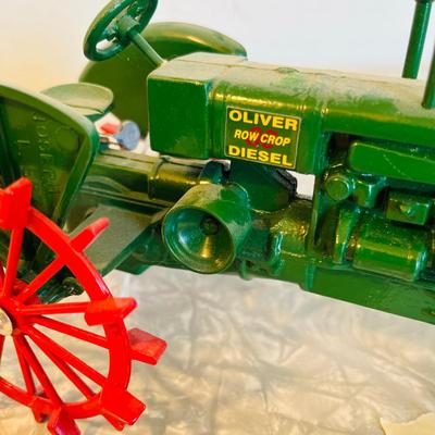 Oliver Diesel Tractor Steel Wheel model