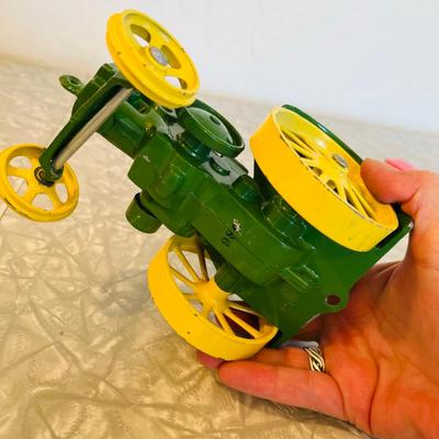 John Deere Steel Wheels Tractor
