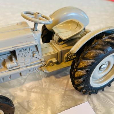 Ford 9-N 1985 vintage