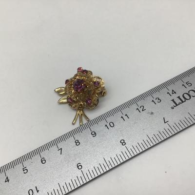 Beautiful Vintage Coro Brooch