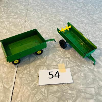 John Deere Wagon & Manure Spreader Smaller sized