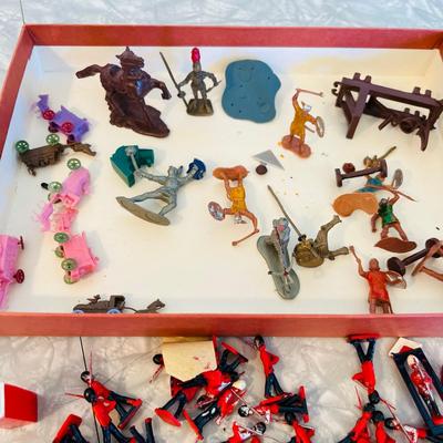 Plastic Military figures