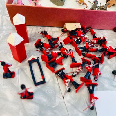 Plastic Military figures
