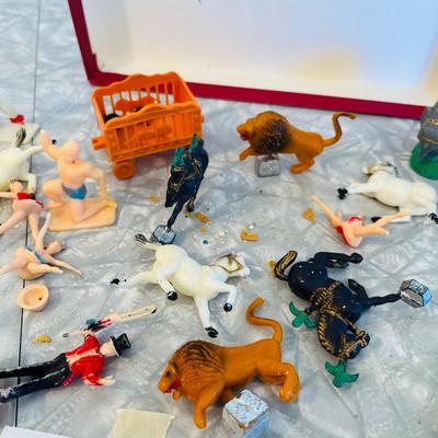 Plastic Circus figures