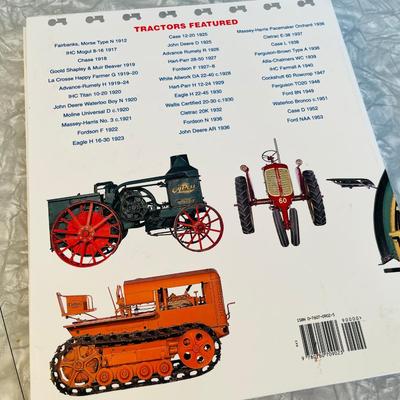 The Gatefold Book of Tractors
