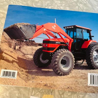Book - Ulitmate Guide To Tractors