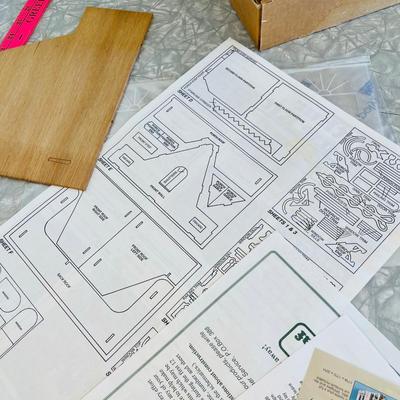 Greenleaf Doll House kit "Author" 8102
