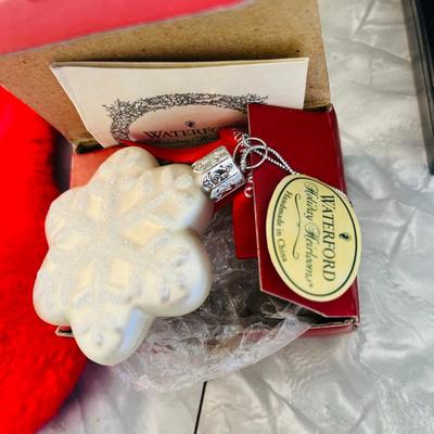 Looney Tunes & Christmas lot