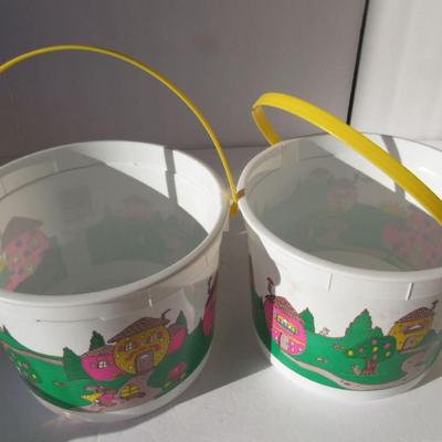 2 Plastic Easter Candy Pails With Foamy "Grass"