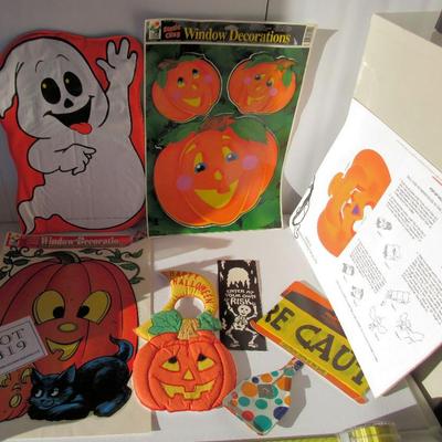 Lot of Halloween Clings, Door Decor, More