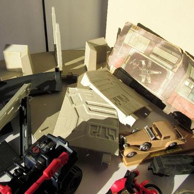 Lot of Toys For Parts and Pieces