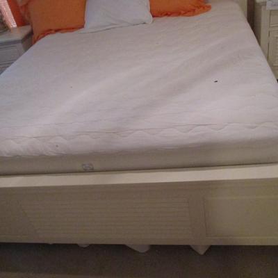 King Sized Headboard/Footboard