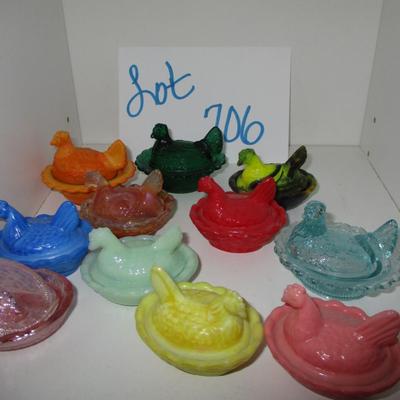 Mini Nesting Hens