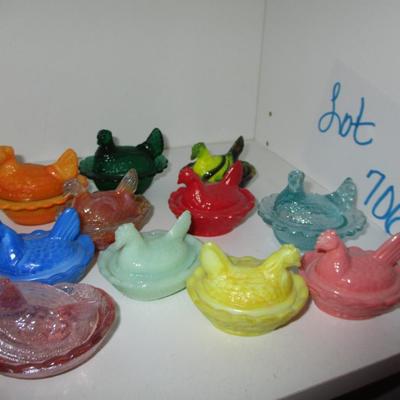 Mini Nesting Hens