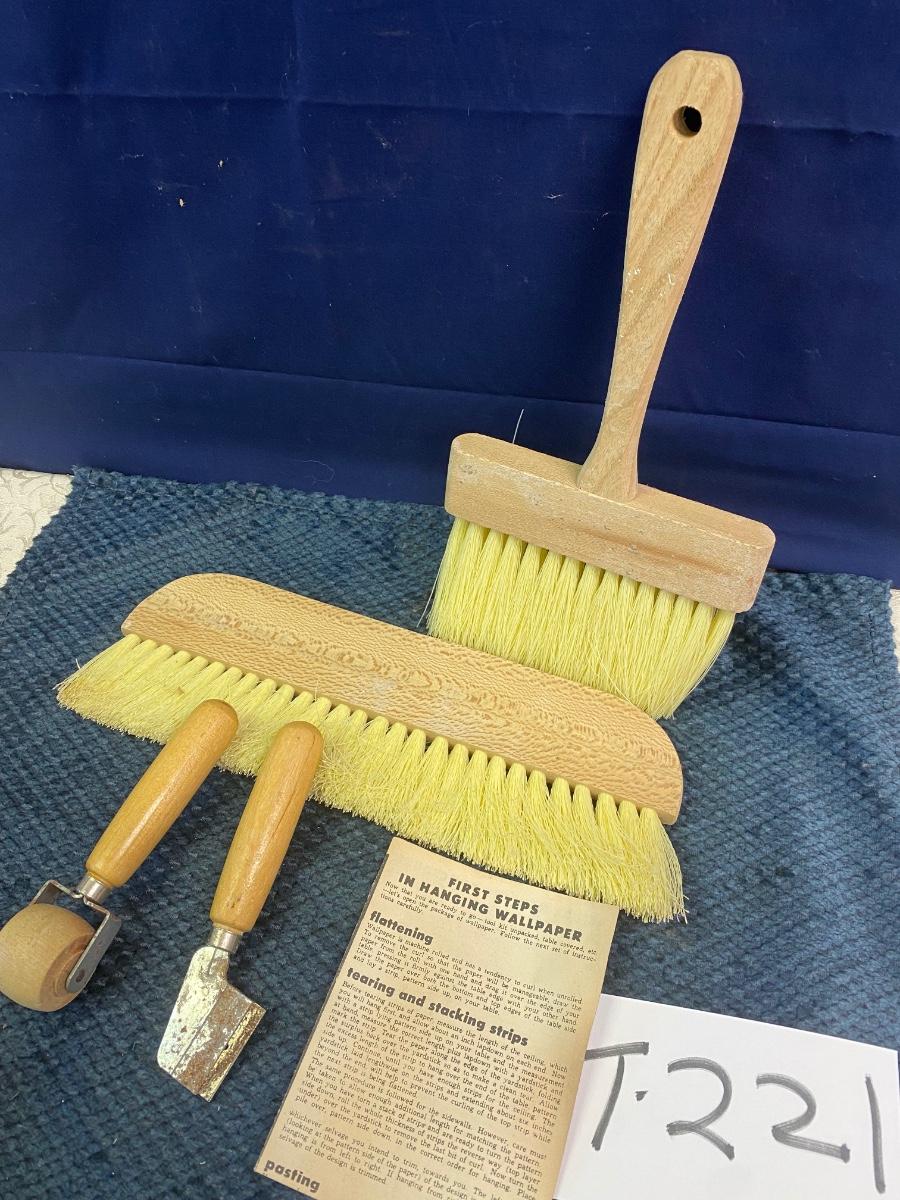 Wall Paper Hanging Tools