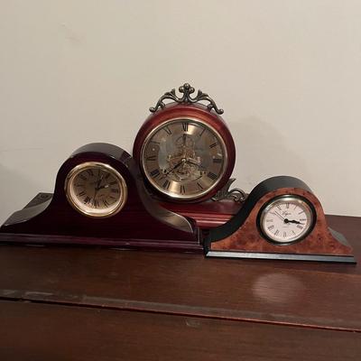 Trio of Mantel Clocks, incl. Elgin & Danbury (B2-MG)