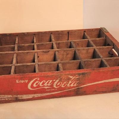 Lot #20 Vintage wooden Coca-Cola Carton