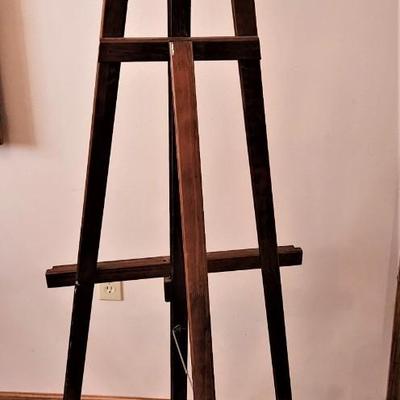 Lot #69   Artist's Easel - great condition