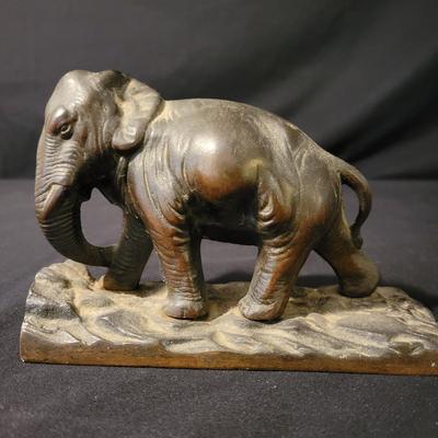 Antique Gift House Inc Cast Iron Elephant Bookends and Lion (LR-DW)
