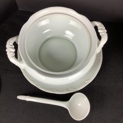 6277 Antique T&R Boote English Ironstone Small Tureen/Porcelain Schmidt Brasil Large Tureen
