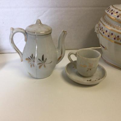 6271 Majolica Mini Creamer, Transferware, Childs Tea-set