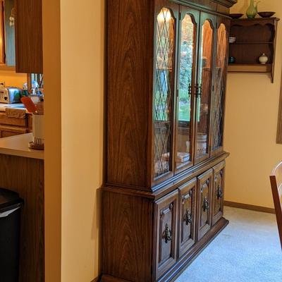 Very Nice, Solid China Cabinet