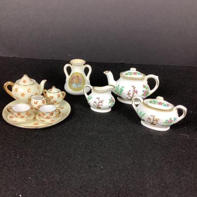 6301 3pc Miniature Coalport Set/Miniature Maruyama Tea Set with Tray & Bud Vase