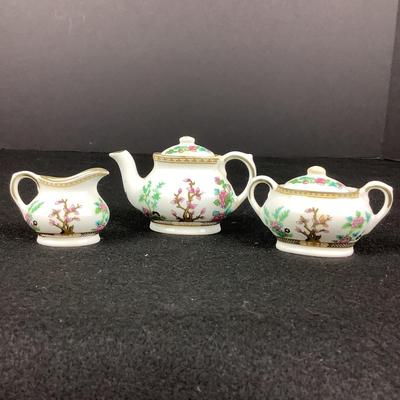 6301 3pc Miniature Coalport Set/Miniature Maruyama Tea Set with Tray & Bud Vase