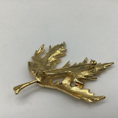 Rotary International Maple ðŸ Pin