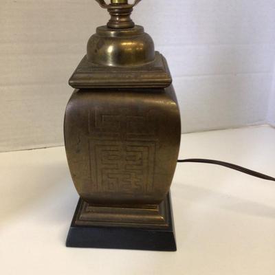 6307 Vintage Brass Chinese Style Table Lamp