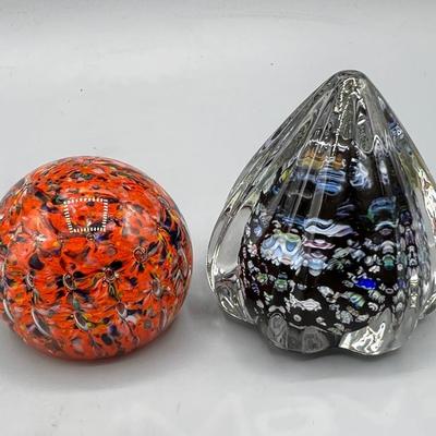 Retro Strathearn Hand Made in Scotland & Perthshire Multicolored Glass Paperweight Sculptures