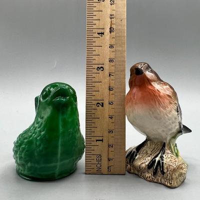Small Brown & Green Ceramic Bird Figurines Beswick 980 Robin