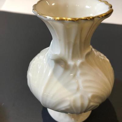 Lenox China Gold rimmed Leaf and Vase SET
