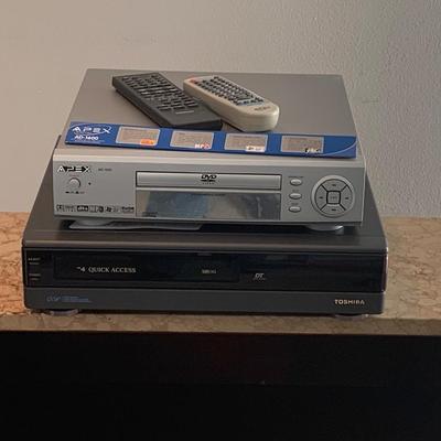LOT 73:  Apex DVD & Toshiba  VHS