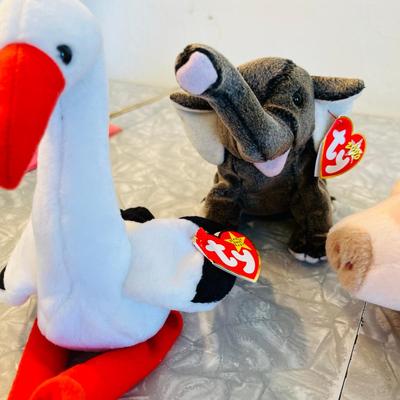 Lot of Beanie Babies