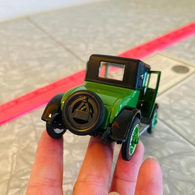 Scale Model Packard