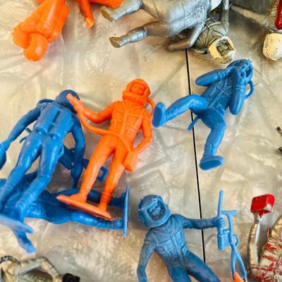 Lot of plastic space men