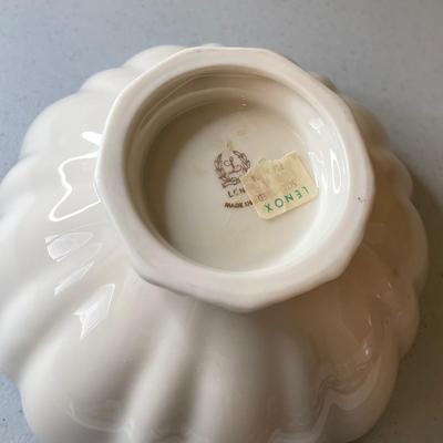 Lenox china bowl with scalloped silver edges
