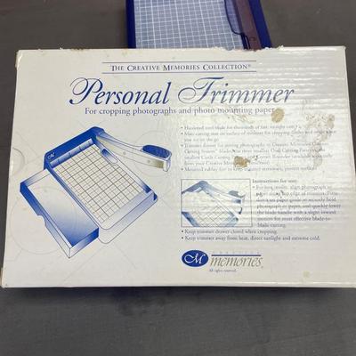 Picture trimmer