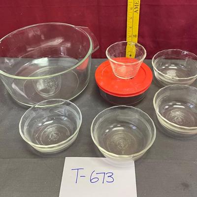 Pyrex assortment