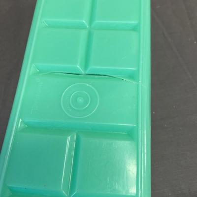 Tupperware assortment